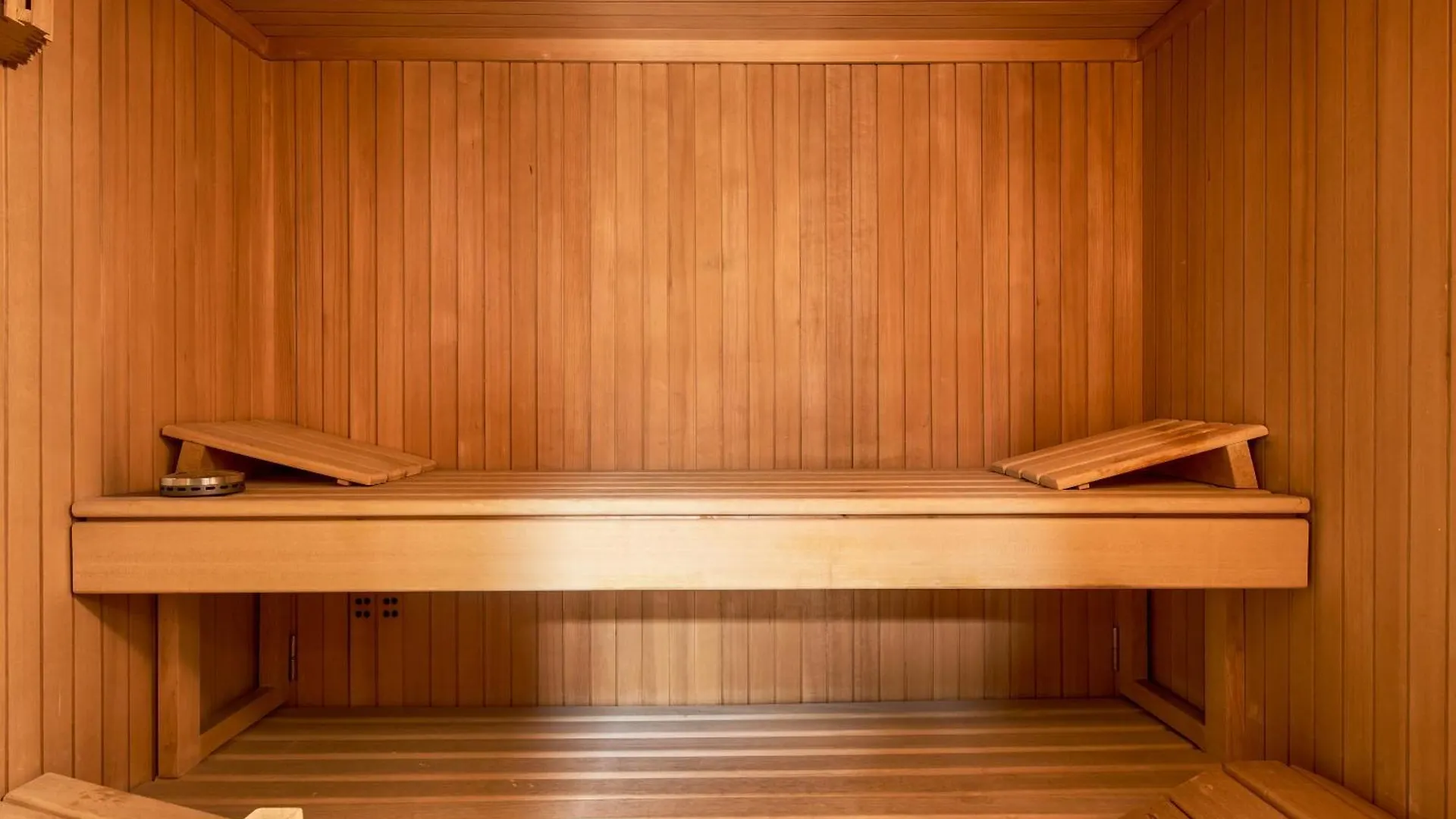 Vienna Prestige Central Luxury Haven W Free Parking And Sauna Apartment